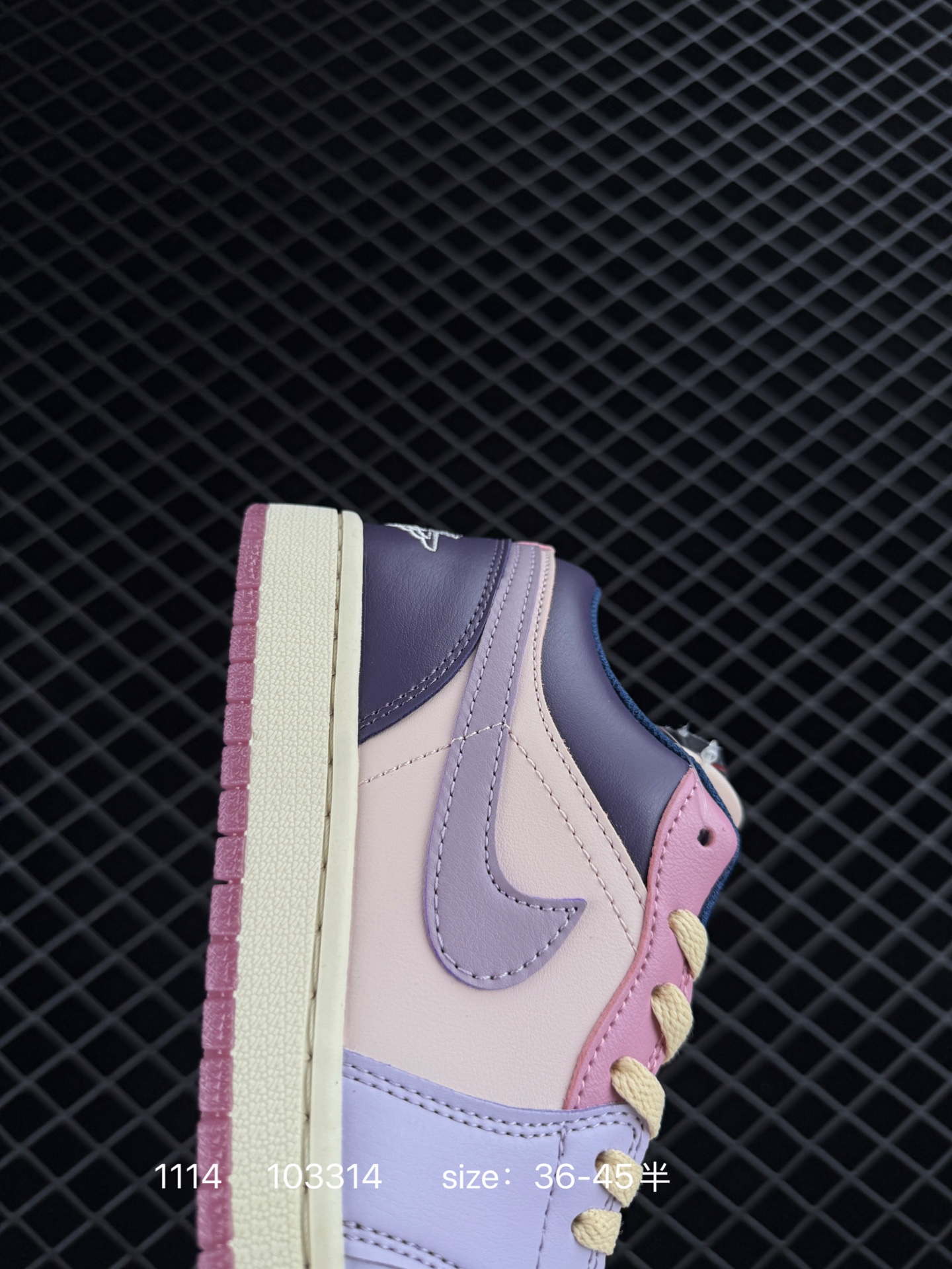 Nike Air Jordan 1 Low AJ1